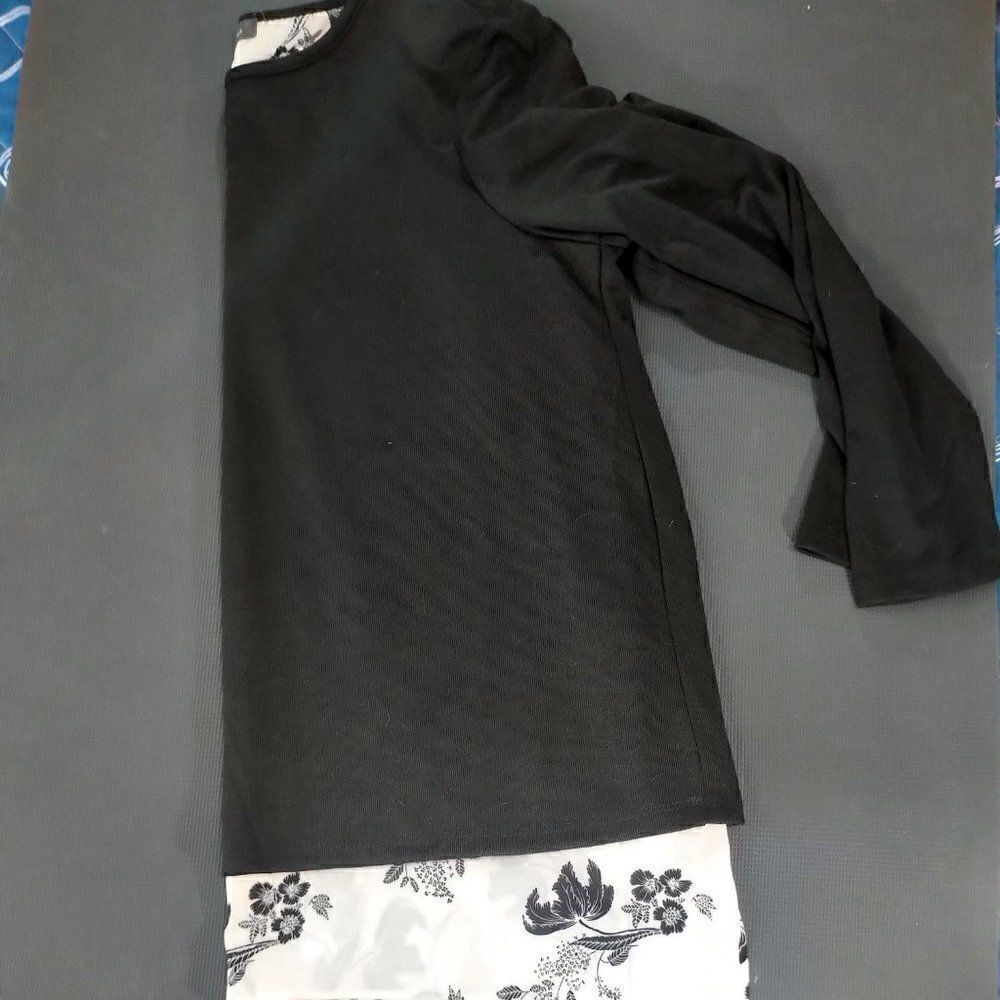 Sweater two shirt style with open back